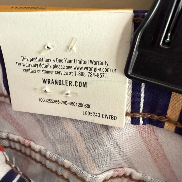Wrangler Lainey Wilson Striped  Rodeo Flare Jeans. Size 34. Boot Hugger. - Picture 7 of 7